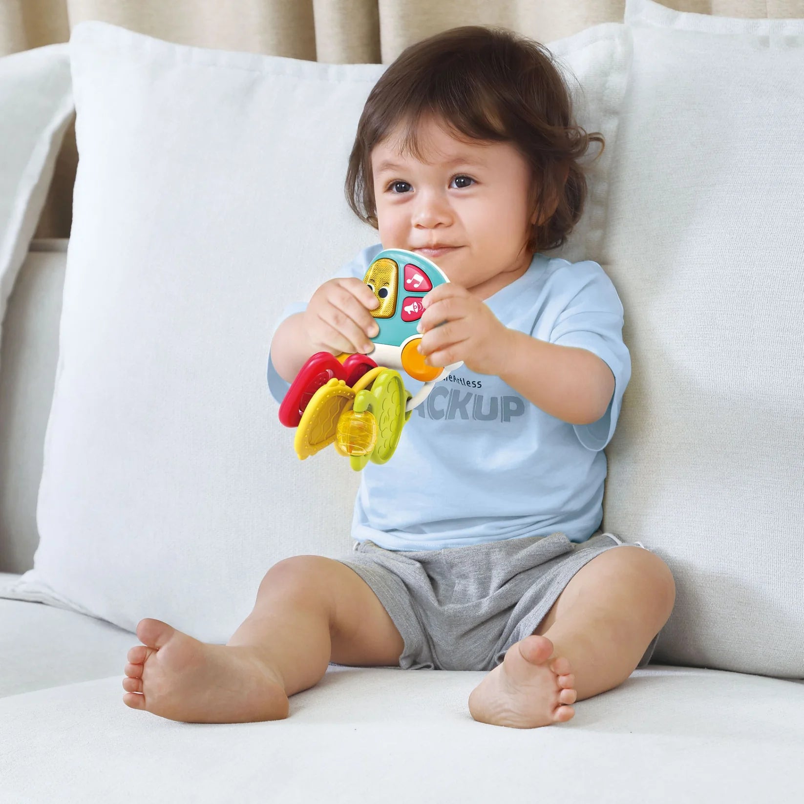 Musical Car Keychain - Hola