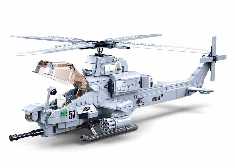 MB AH-1Z Attack Helicopter 482pcs - Sluban
