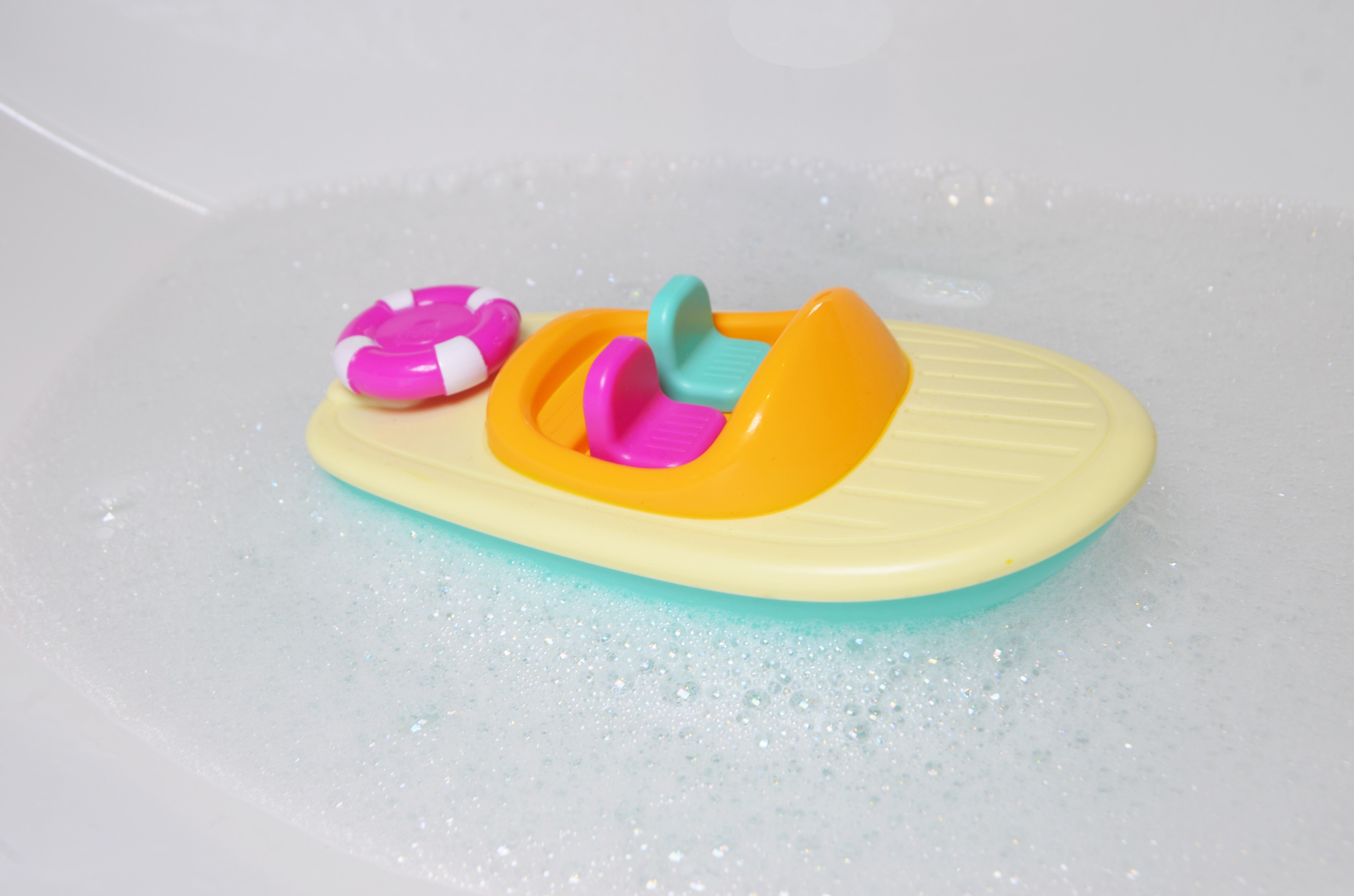 Bath Time Race Boat - Mishmashed