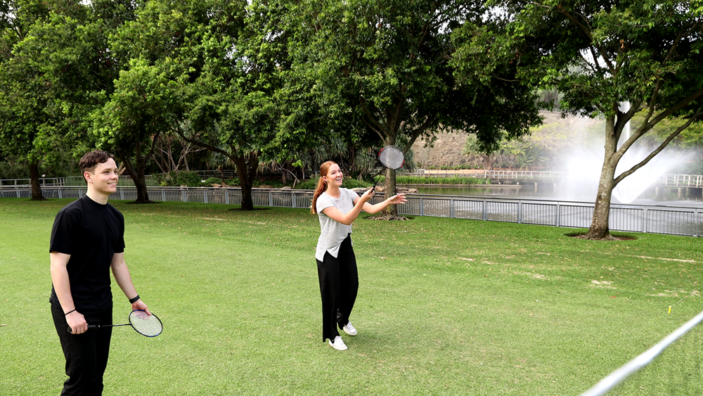 Deluxe 4 Player Badminton Set - Formula Sports